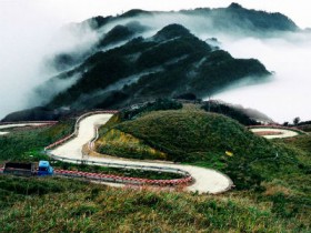 Nhiệt độ trên đỉnh Mẫu Sơn đang thấp nhất cả nước