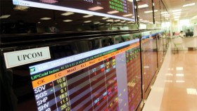 Muốn niêm yết lên HOSE, HNX phải "tập" trên UPcoM 6 tháng