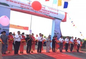 Thông cầu Năm Căn và 8,1 km đường Hồ Chí Minh qua Năm Căn