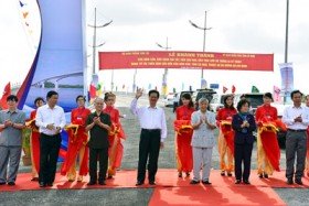 Thủ tướng Nguyễn Tấn Dũng làm việc tại tỉnh Cà Mau