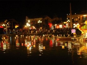 Hội An ngừng bán vé tham quan phố cổ dịp Tết 2015