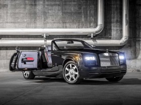 Siêu xe Phantom Drophead Coupe Nighthawk lộ diện