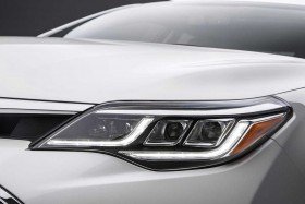 Cận cảnh Toyota Avalon 2016 mới trình làng