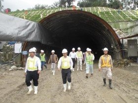 Dự án Hầm đường bộ qua Đèo Cả: “Nốt nhạc xuân” trên công trường