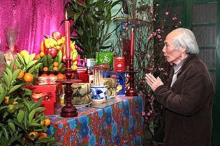 Tục cúng gia tiên ba ngày Tết của người Việt