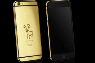 iPhone 6 mạ vàng phiên bản Ất Mùi độc đáo