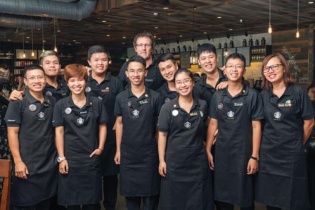 Hành trình trở thành “đại sứ” của Starbucks