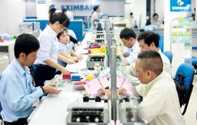 Vì sao nhiều ngân hàng “hụt hơi” lợi nhuận?