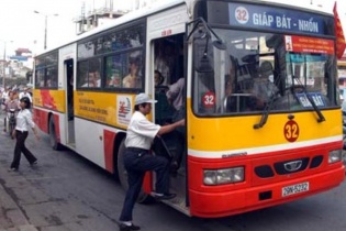 Thêm cổ phiếu xe buýt sắp "ra hàng"