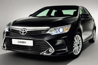 Toyota Camry 2015 sắp trình làng tại Việt Nam
