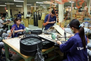 Quạt Thống nhất sắp gây “cuồng phong”