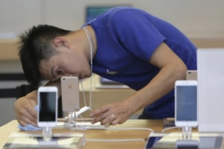 iPhone 6 và 6 Plus xách tay giảm giá mạnh sau Tết