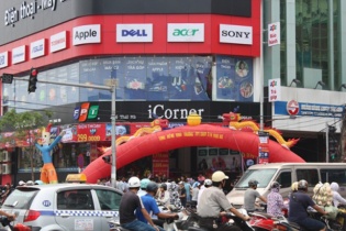 FPT Retail đạt mốc 180 cửa hàng bán lẻ trên toàn quốc