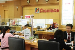 Khó hiểu vụ khách hàng không rút được 400.000 EUR tại Agribank