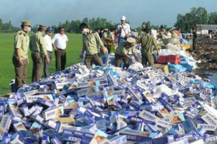 Tiêu hủy hơn 540.000 gói thuốc lá nhập lậu