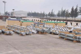 Doosan Vina lần đầu tiên xuất sản phẩm đến Uzbekistan