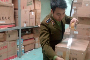 Bắt giữ lô 100.000 sản phẩm mỹ phẩm giả tại hệ thống Xuân Thuỷ