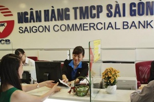 Nhà băng đẩy nhanh tái cơ cấu để vời vốn ngoại