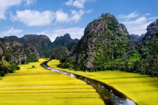Sắp có thuỷ phi cơ bay ngắm cảnh Ninh Bình