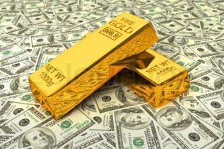 USD hết sóng vì chạm đỉnh, vàng quay đầu giảm giá