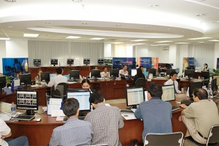 Nhiều doanh nghiệp báo lãi quý I/2015