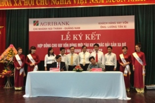 Ngư dân Quảng Nam vay 4,9 tỷ đồng đóng tàu gỗ 811CV