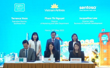Vietnam Airlines hợp tác thúc đẩy du lịch Việt Nam - Singapore