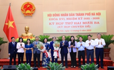 HĐND Thành phố Hà Nội thông qua nghị quyết về đất đai và giám sát