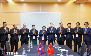 Việt - Lào nhất trí phối hợp chặt chẽ trên các diễn đàn quốc tế và khu vực