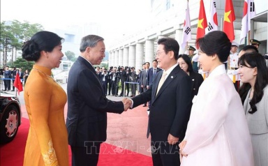 Tổng thống Hàn Quốc chủ trì Lễ đón trọng thể Tổng Bí thư Tô Lâm và Phu nhân