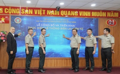 Áp dụng biên lai điện tử khi trả tiền thi hành án cho hơn 43.000 trái chủ vụ Vạn Thịnh Phát