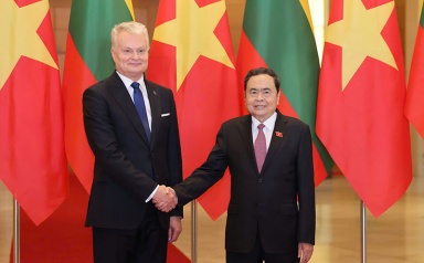 Chủ tịch Quốc hội Trần Thanh Mẫn hội kiến Tổng thống Lithuania