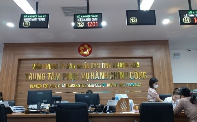 Khánh Hòa thực hiện chính quyền không giấy, đánh giá cán bộ bằng KPI