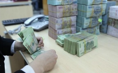 Lãi suất ổn định ở mức thấp, ngân hàng nỗ lực kích cầu tín dụng