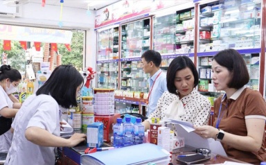 Sở Y tế Bắc Ninh kiểm tra đột xuất các cơ sở kinh doanh thuốc, thực phẩm chức năng