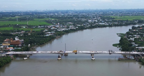 Hợp long cầu Bạch Đằng 2 nối Đồng Nai với Bình Dương, sẽ thông xe vào dịp lễ 2/9
