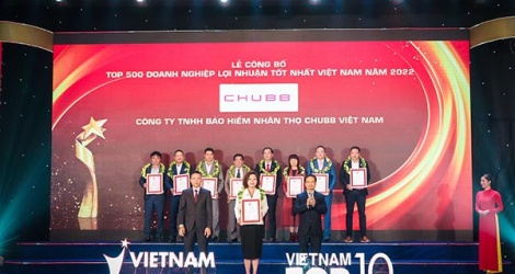 Chubb Life tiếp tục được vinh danh “Top 500 doanh nghiệp lợi nhuận tốt nhất Việt Nam”