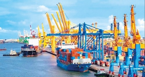 Tổng kim ngạch xuất nhập khẩu Việt Nam đạt hơn 712 tỷ USD tính đến 15/8