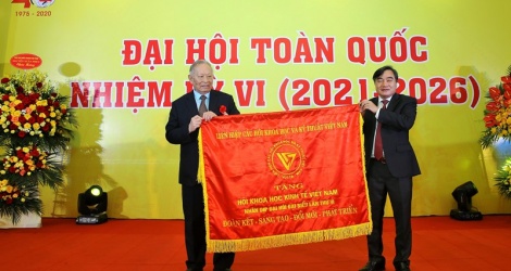 Nhiều chuyên gia kinh tế tham gia Hội Khoa học Kinh tế Việt Nam nhiệm kỳ mới