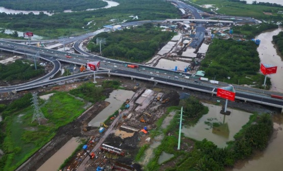 Thiếu vật liệu, khó khăn bủa vây các dự án giao thông trọng điểm TP.HCM