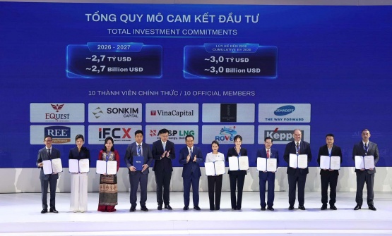 Công bố 10 thành viên Trung tâm Tài chính TP.HCM, cam kết đầu tư 3 tỷ USD