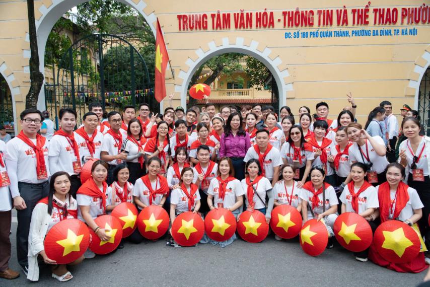 2.Thu truong LTTH cung doan kieu bao dip 80 nam Quoc khanh