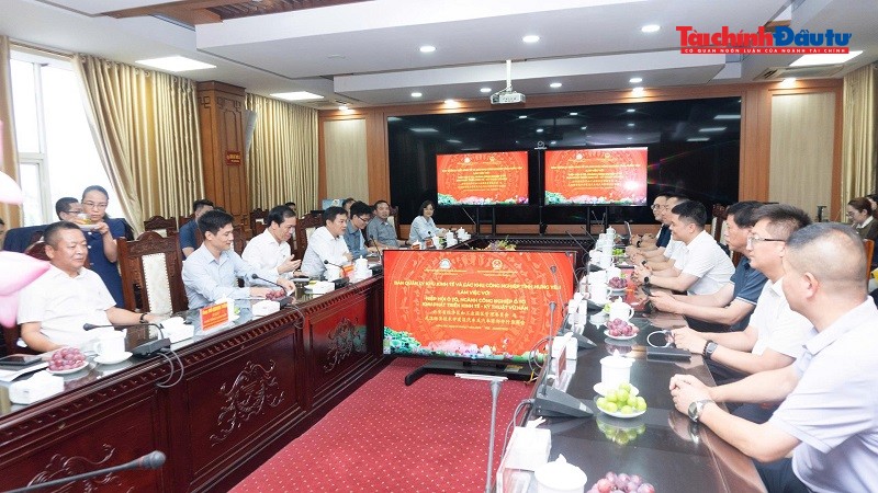 Toàn cảnh buổi làm việc .jpg Toàn cảnh buổi làm việc .jpg