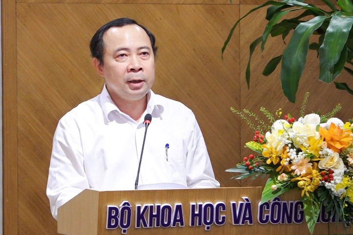 Bộ trưởng Vũ Hải Quân Bộ trưởng Vũ Hải Quân