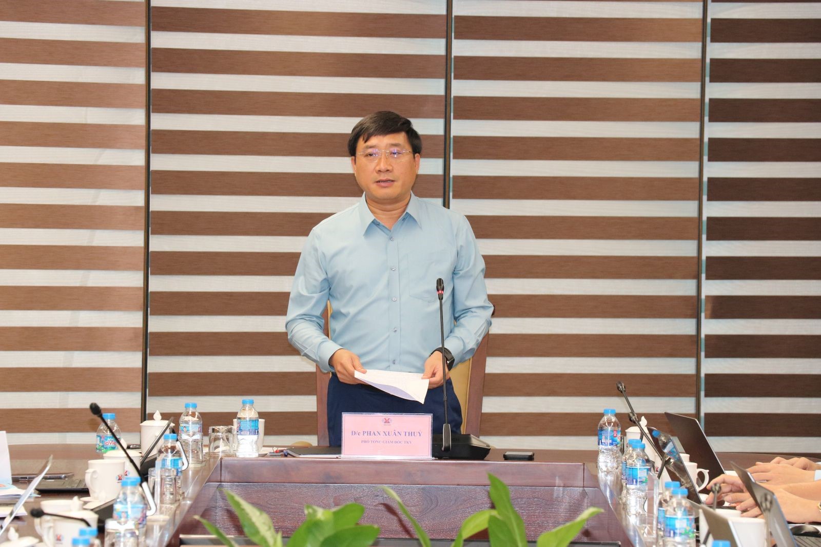 &ocirc;ng Phan Xu&acirc;n Thủy.jpg
