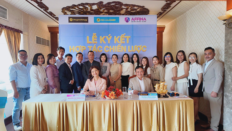 Lễ ký kết Affina x TGDD - Ảnh tập thể (2).jpg