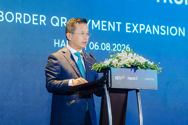 Ông Hoàng Việt Hùng - Tổng Giám đốc ngân hàng TMCP Đầu tư và Phát triển Việt Nam (BIDV).jpg Ông Hoàng Việt Hùng - Tổng Giám đốc ngân hàng TMCP Đầu tư và Phát triển Việt Nam (BIDV).jpg