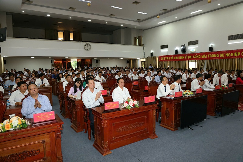 Th&agrave;nh ủy Cần Thơ tổ chức Hội nghị c&ocirc;ng bố c&aacute;c quyết định về c&ocirc;ng t&aacute;c c&aacute;n bộ Ảnh_ Phạm Trung
