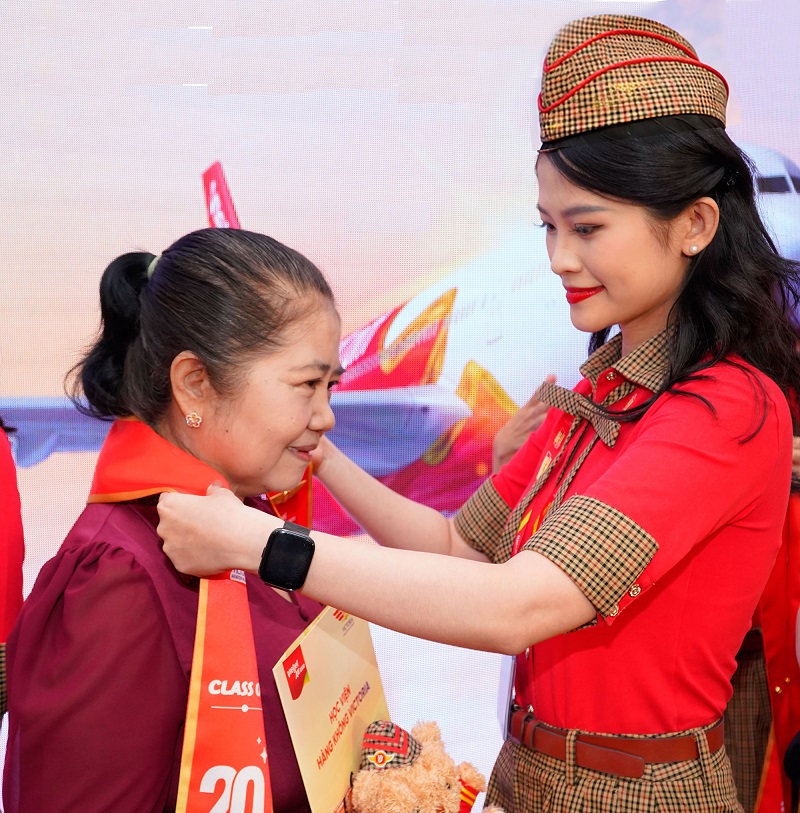 Anh Thu.jpg Anh Thu.jpg
