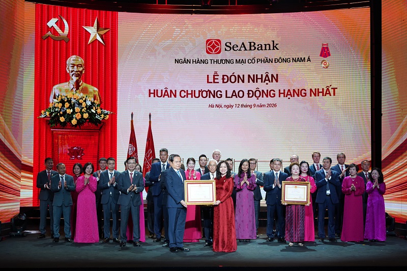 Anh 2-Ba Le Thu Thuy - Pho Chu tich HDQT SeABank.jpg Anh 2-Ba Le Thu Thuy - Pho Chu tich HDQT SeABank.jpg